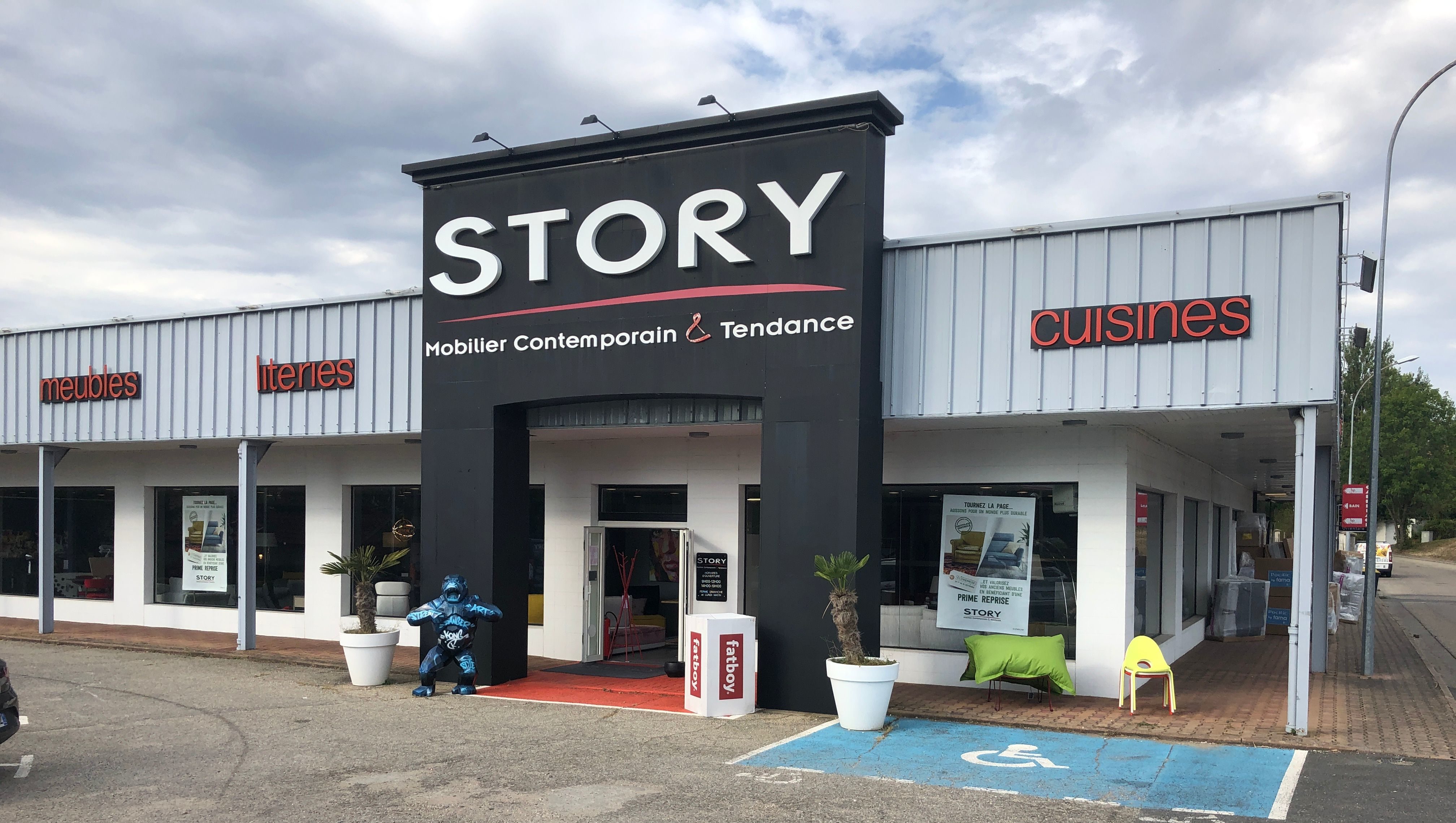 magasin de meuble SaintEtienne  STORY Mobilier contemporain